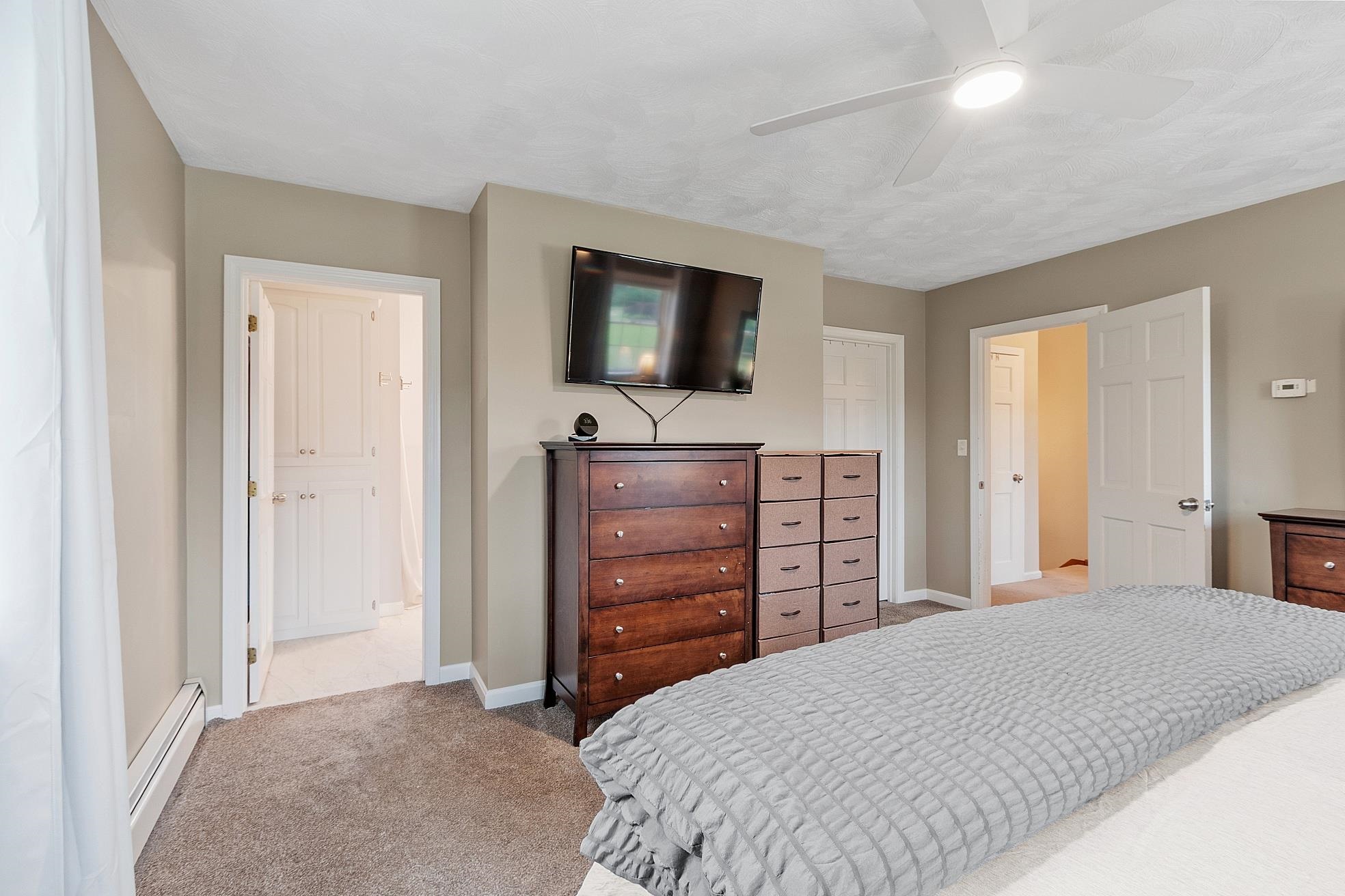 10 Jeremy Hill Road Pelham, NH 03076 - Photo 24 of 48