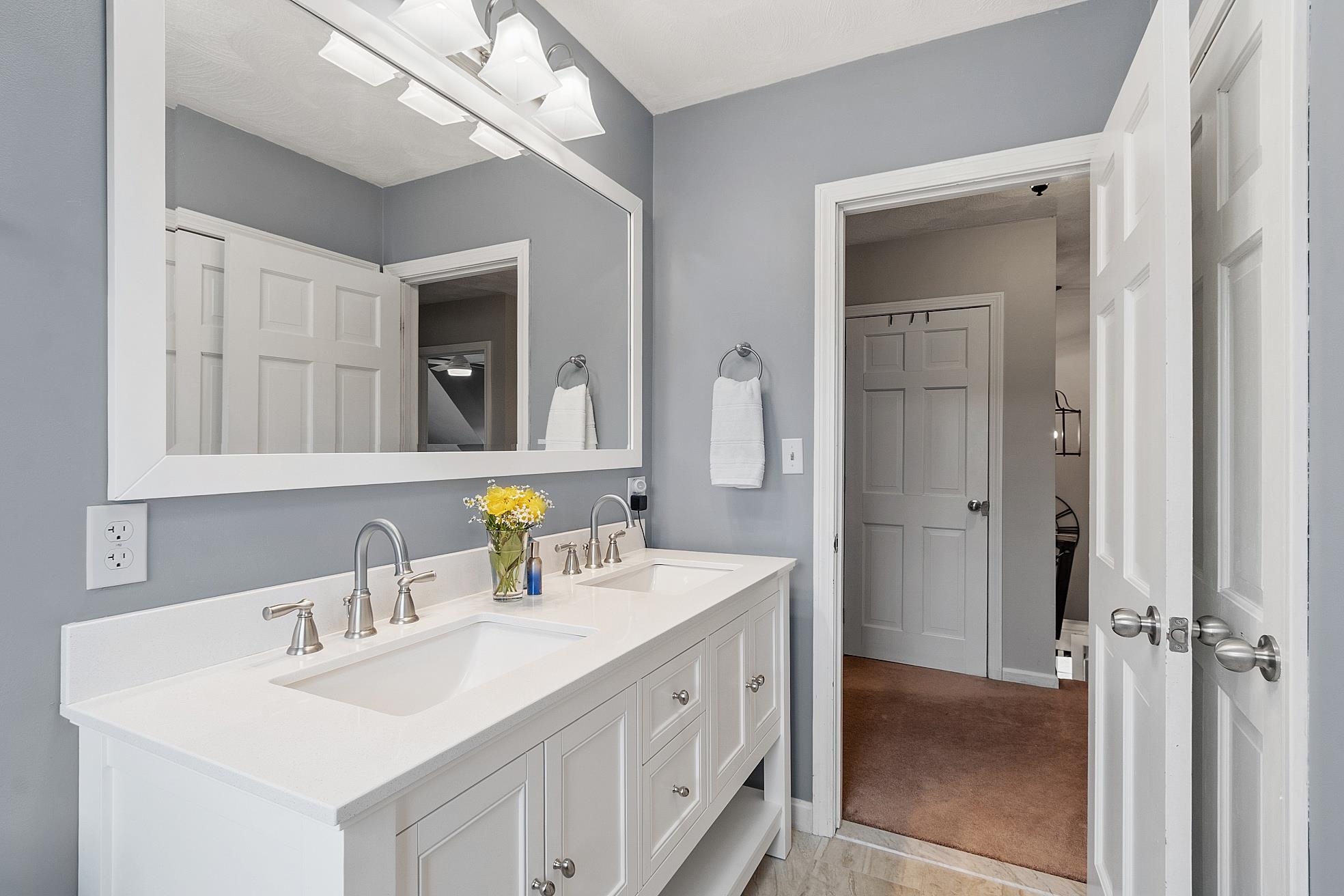 10 Jeremy Hill Road Pelham, NH 03076 - Photo 32 of 48
