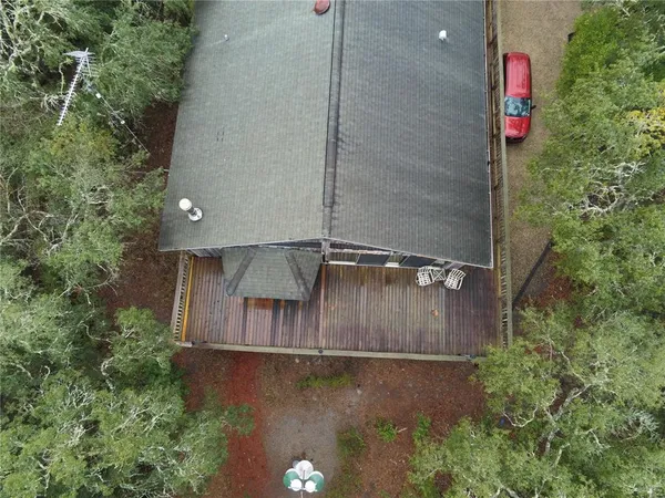 $489,900 | 127 Southeast 930th Street, Old Town, FL 32680