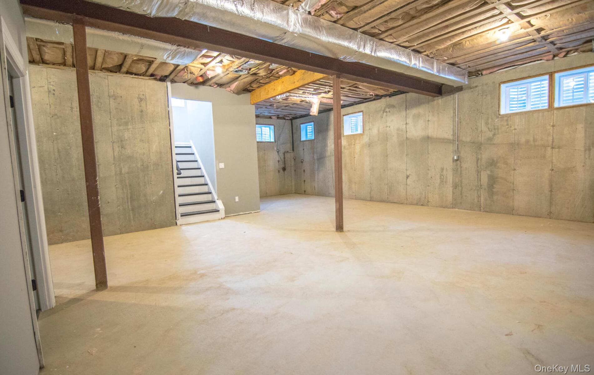 2 Seaman Road Glen Cove, NY 11542 - Photo 9 of 15 a view of an empty room