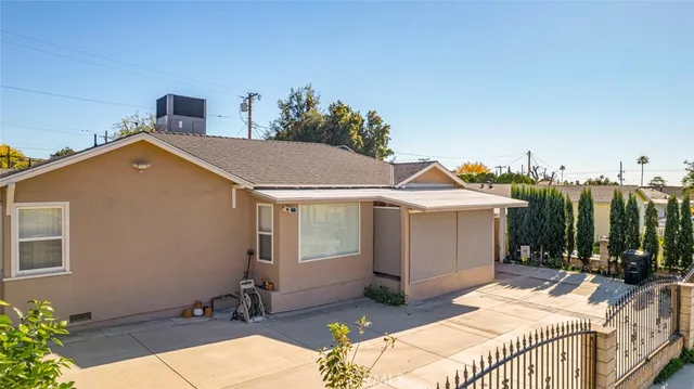 $2,499,000 | 1670 North Oxford Avenue, Pasadena, CA 91104