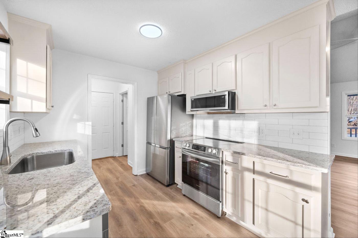 26 Starview Road Travelers Rest, SC 29690 - Photo 3 of 16 Gallery Image 3