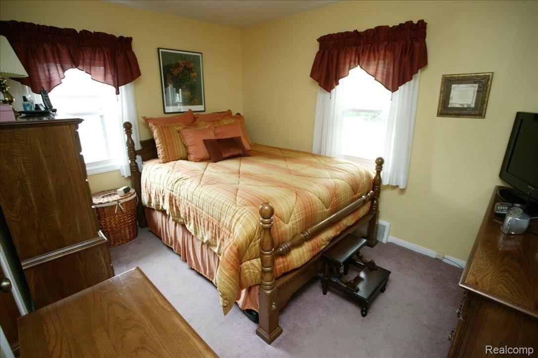 15050 Graham Road Redford, MI 48239 - Photo 15 of 25 MASTER BDM