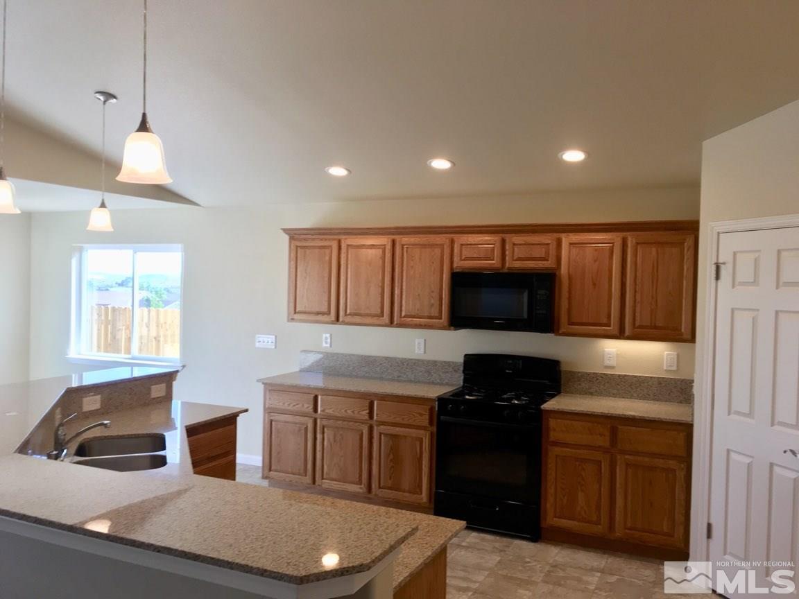 4556 Rutledge Street Fernley, NV 89408 - Photo 8 of 20 Photo 8