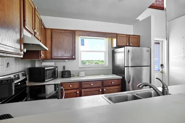 $4,599,999 | 8517 Jimmy Buffett Mem Highway, Melbourne Beach, FL 32951