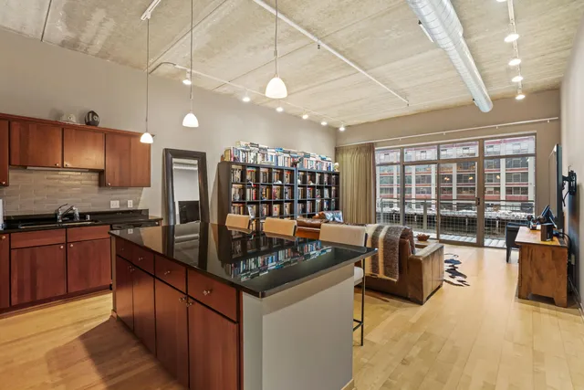 $345,000 | 210 South Water Street, Unit 218, Milwaukee, WI 53204