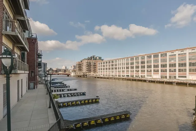 $345,000 | 210 South Water Street, Unit 218, Milwaukee, WI 53204