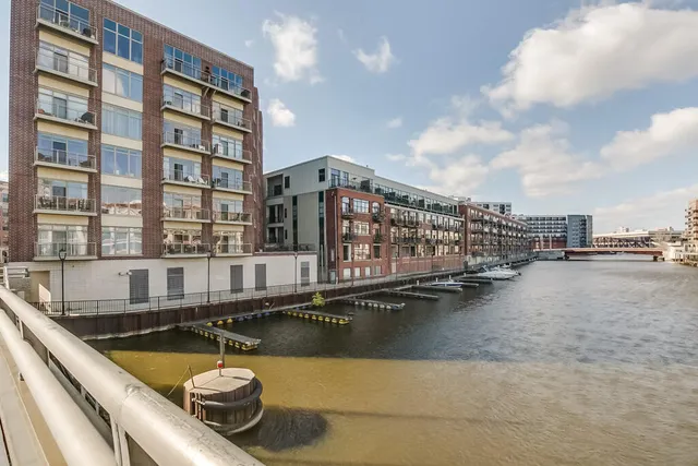 $345,000 | 210 South Water Street, Unit 218, Milwaukee, WI 53204
