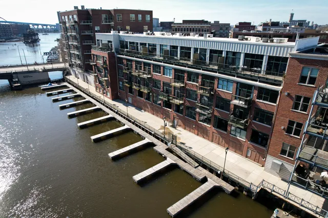 $345,000 | 210 South Water Street, Unit 218, Milwaukee, WI 53204