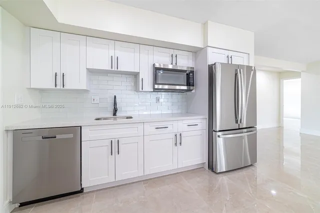 $579,000 | 5133 Northwest 30th Court, Margate, FL 33063