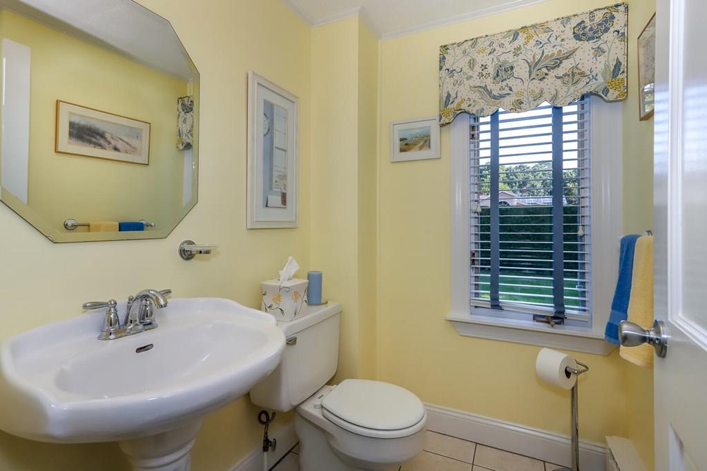 622 Bay Road Stoughton, MA 02072 - Photo 14 of 21 Gallery Image 14