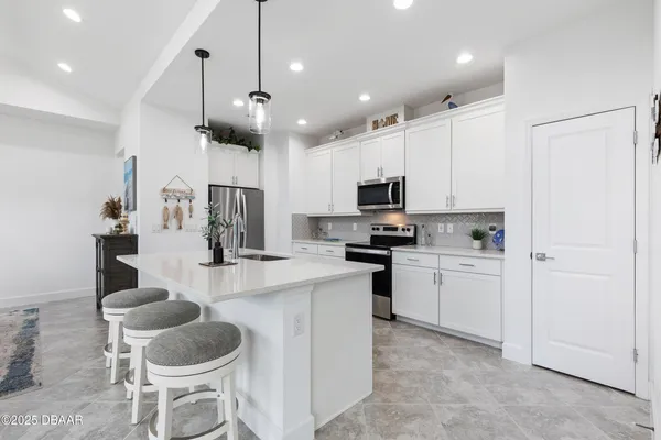 $3,250 | 208 Ocean Hammock Loop, Daytona Beach, FL 32124