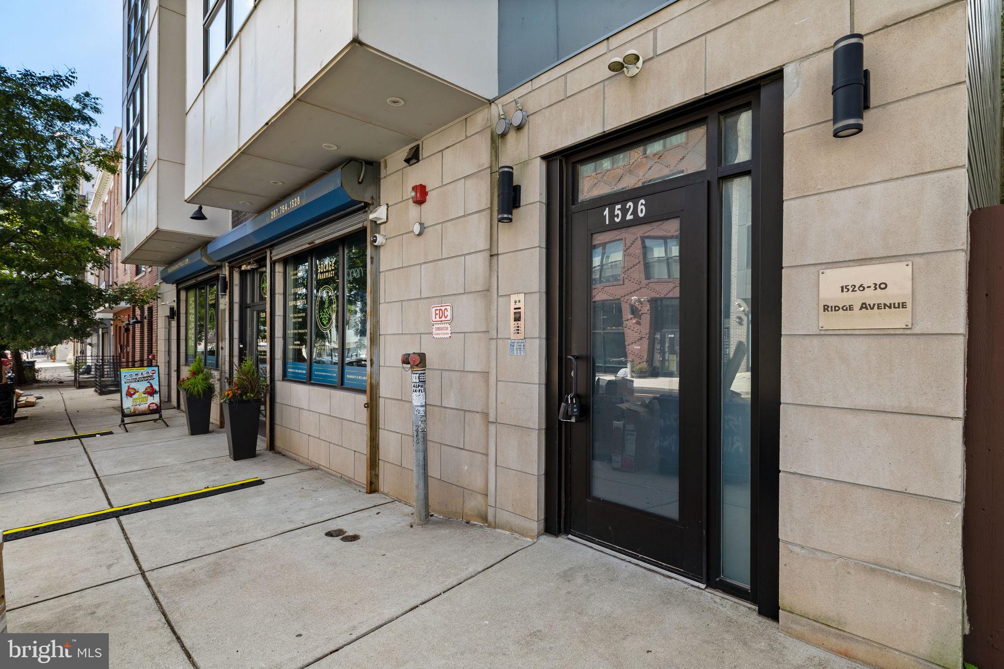 1526-00 Ridge Avenue, Unit 5 Philadelphia, PA 19130 - Photo 4 of 41 SECURE ENTRANCE TO BUILDING
