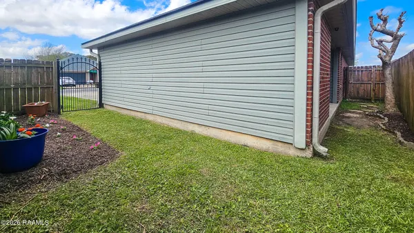 $185,000 | 100 Desert Storm Drive, Duson, LA 70529