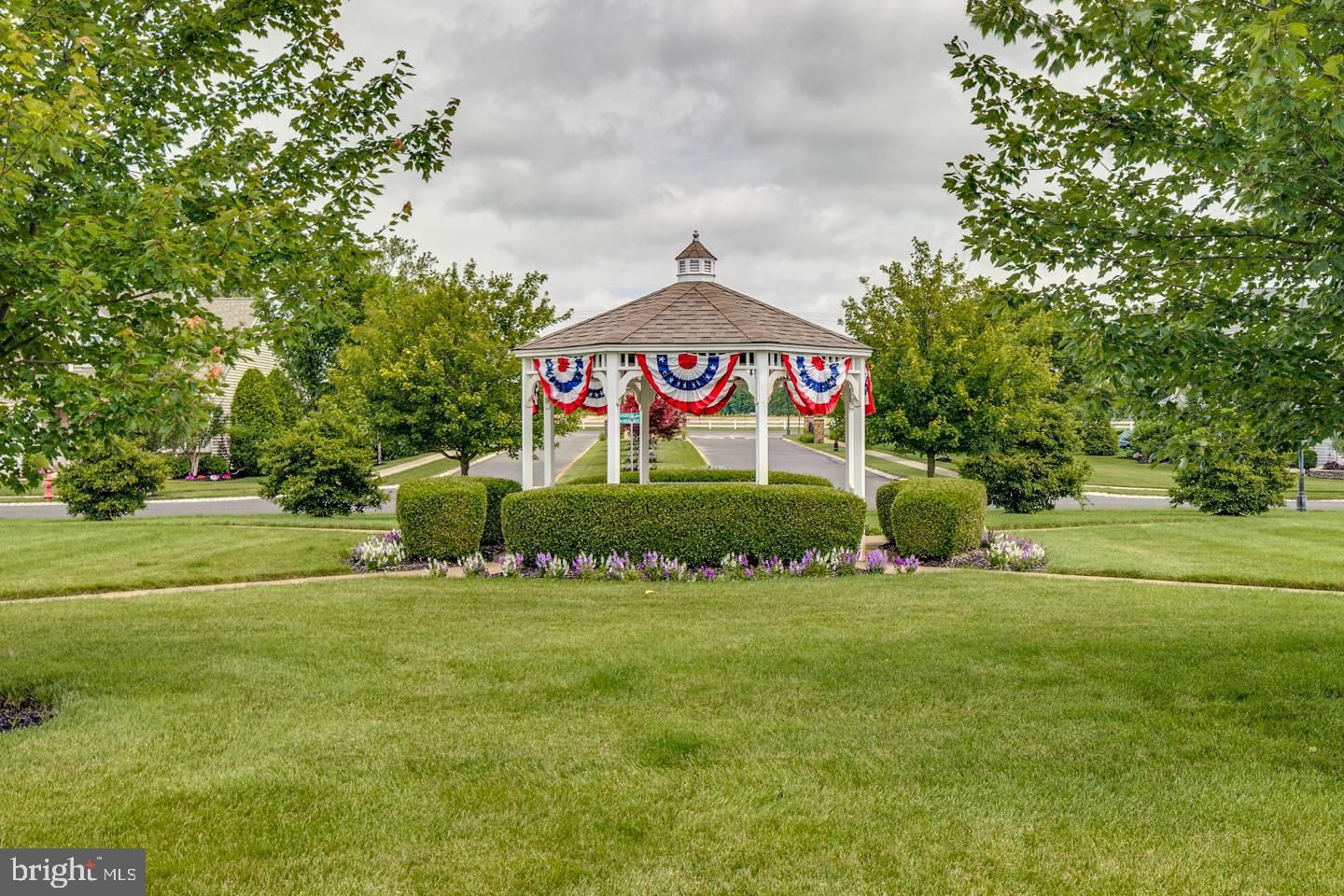 27 Liverpool Way Medford, NJ 08055 - Photo 31 of 32 Gallery Image 31