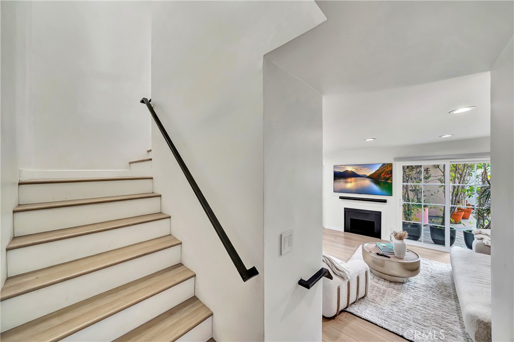 14727 West Magnolia Boulevard, Unit 126 Sherman Oaks, CA 91403 - Photo 16 of 42