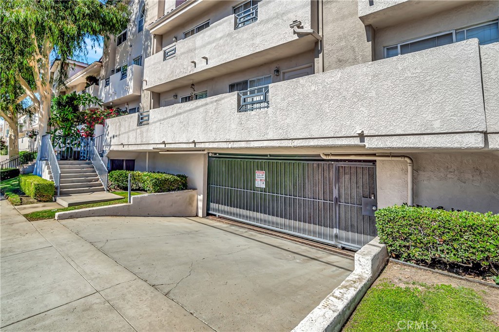 14727 West Magnolia Boulevard, Unit 126 Sherman Oaks, CA 91403 - Photo 40 of 42