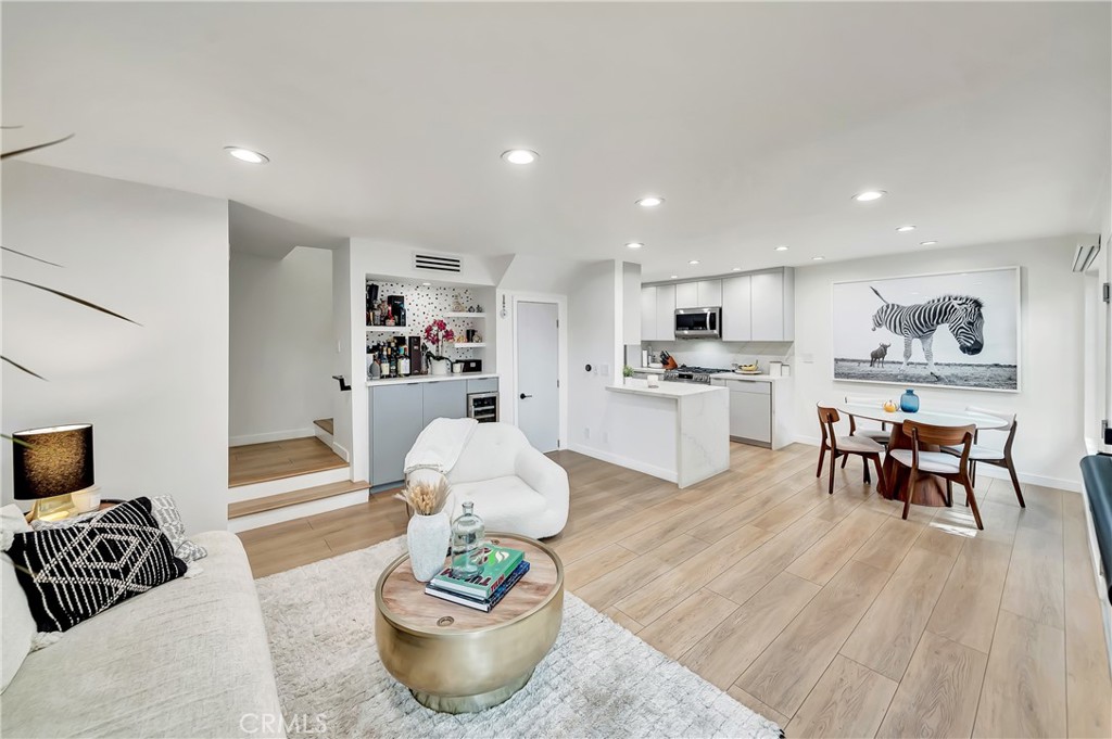 14727 West Magnolia Boulevard, Unit 126 Sherman Oaks, CA 91403 - Photo 9 of 42