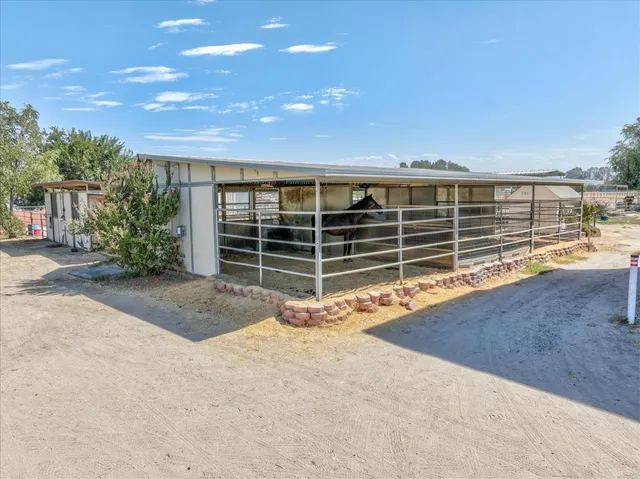 $1,600,000 | 2176 North Bethel Avenue, Sanger, CA 93657