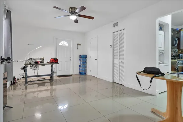 $1,049,000 | 7225 Southwest 21st Street, Miami, FL 33155