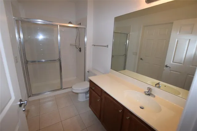 $2,200 | 2604 Grand Central Parkway, Unit 2, Orlando, FL 32839