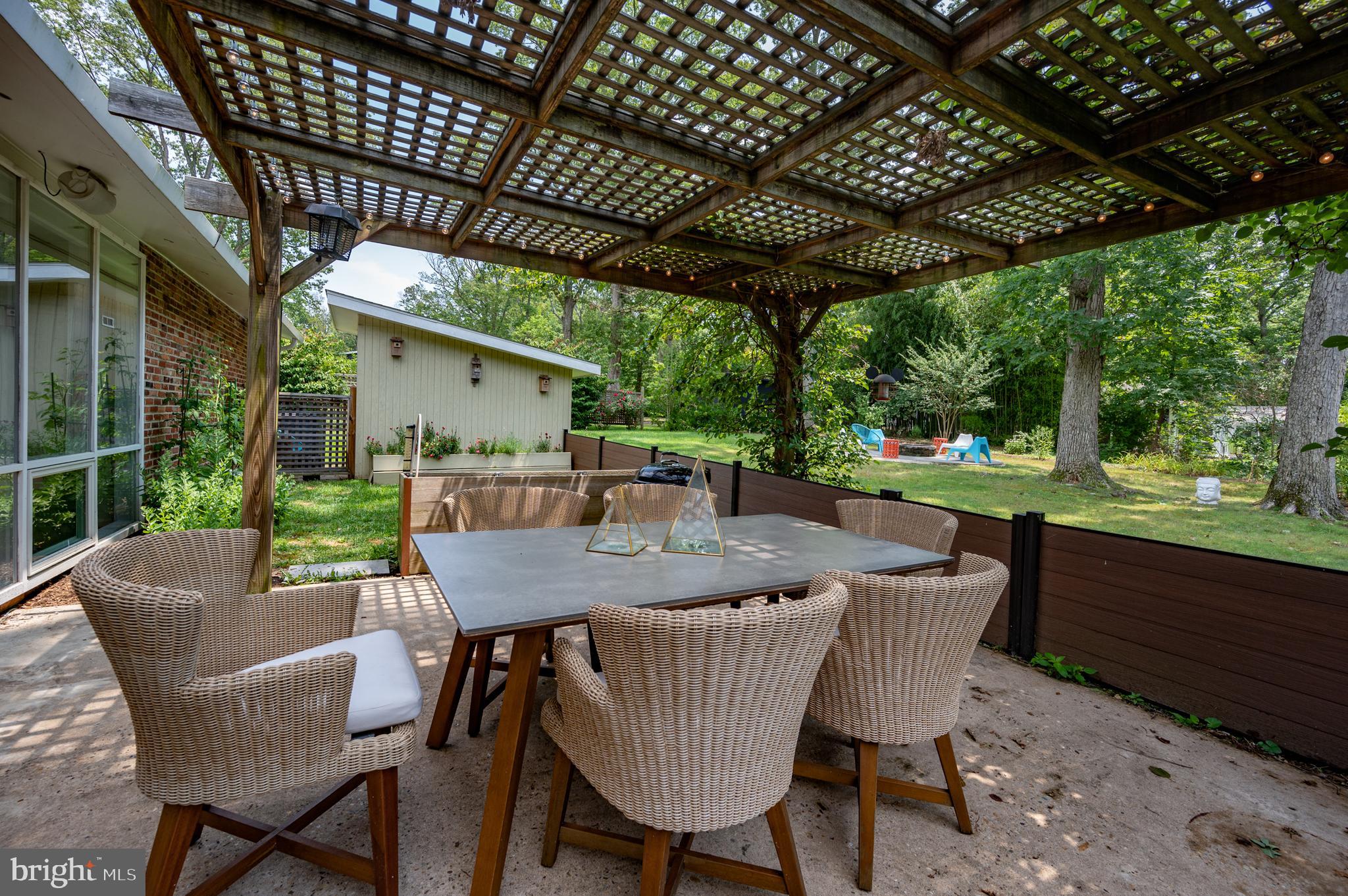 1910 Marthas Road Alexandria, VA 22307 - Photo 30 of 44 Patio