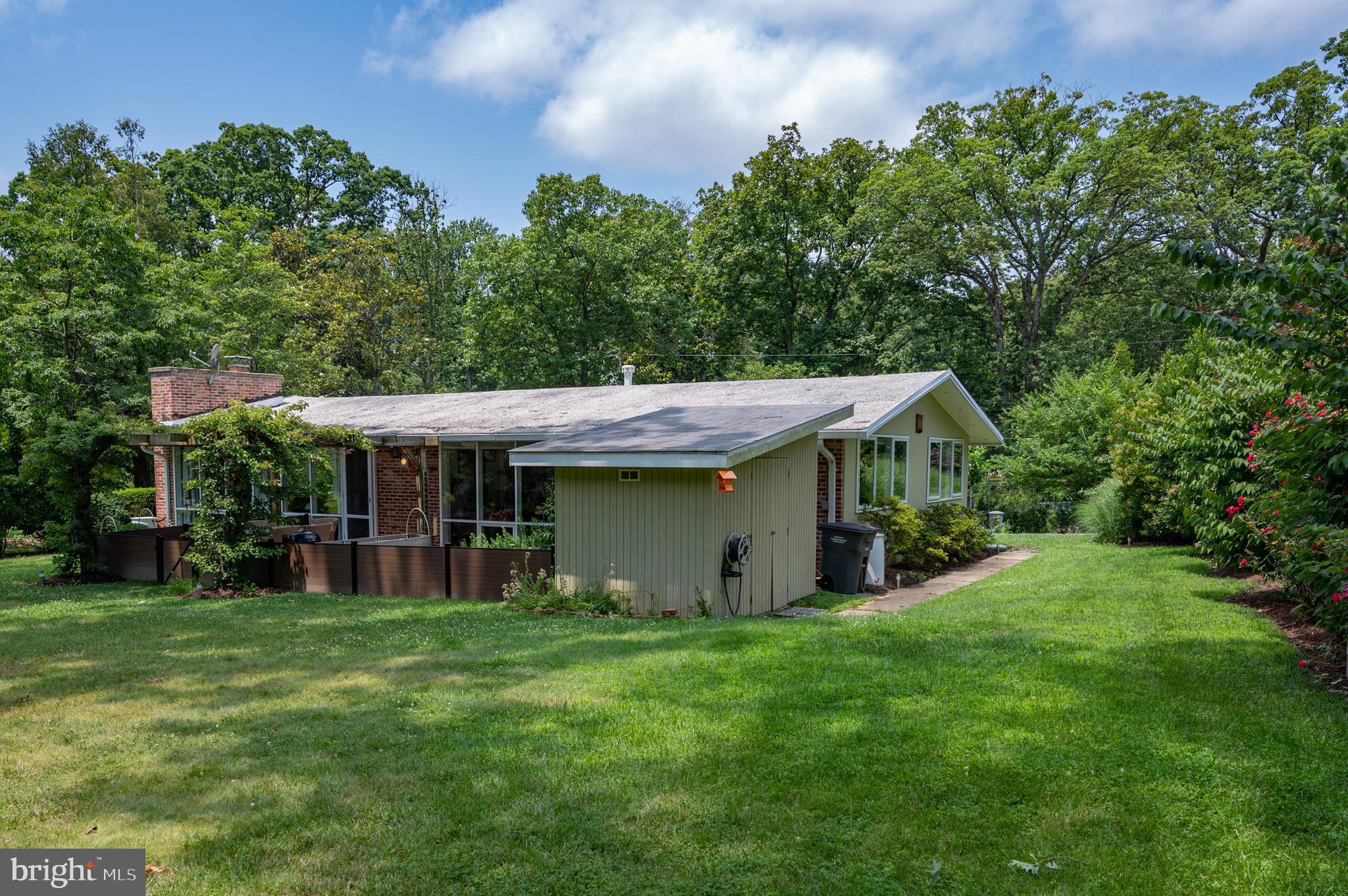 1910 Marthas Road Alexandria, VA 22307 - Photo 40 of 44 Gallery Image 40
