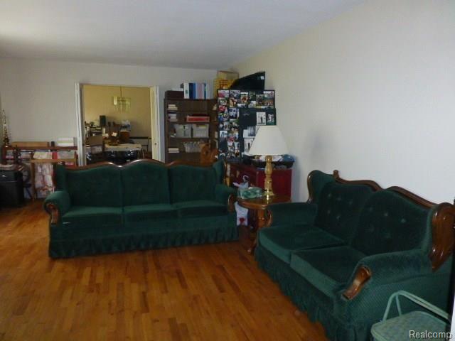2929 Barnes Road Millington, MI 48746 - Photo 29 of 33 P1020097.JPG