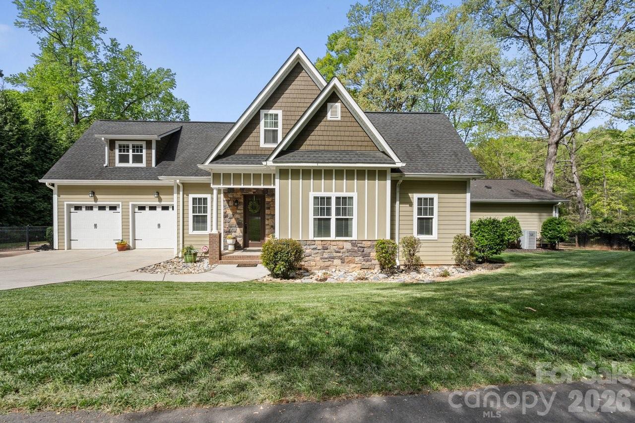 347 Whippoorwill Road Mooresville, NC 28117 - Photo 1 of 37