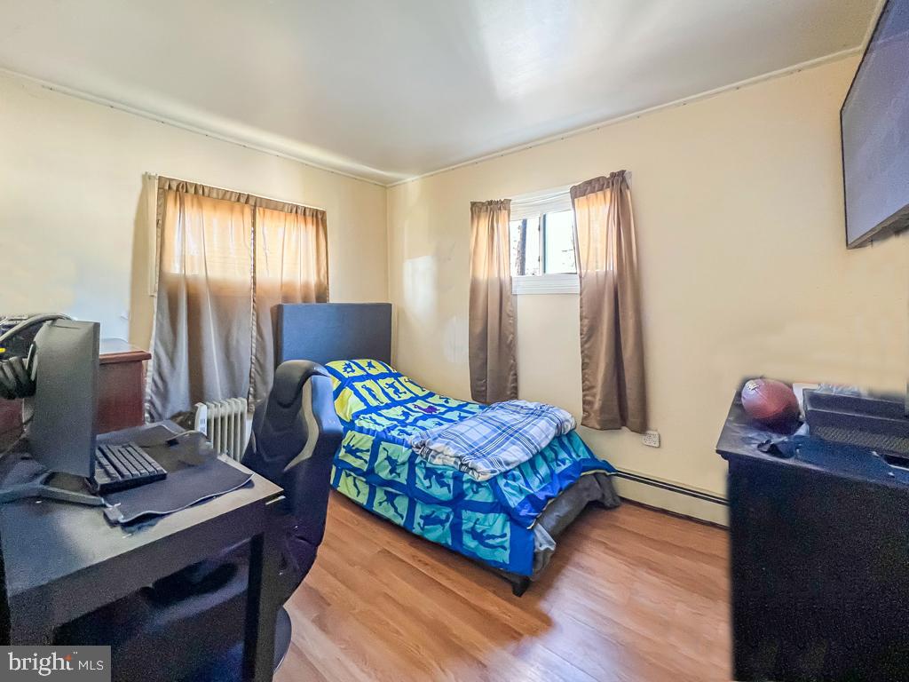 31 Petunia Road Levittown, PA 19056 - Photo 11 of 19 Gallery Image 11