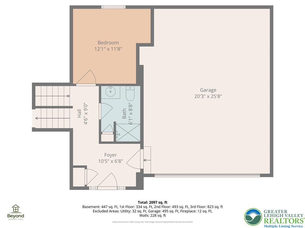 112 Amos Circle Bushkill, PA 18324 - Photo 49 of 52 a picture of a room