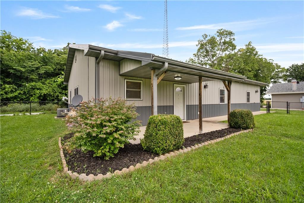 1531 22000 Road Parsons, KS 67357 - Photo 67 of 97
