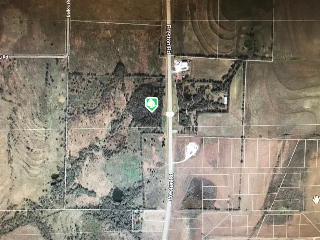 289 / Preston Road Howe, TX 75459 - Photo 7 of 9 a bathroom with a shower