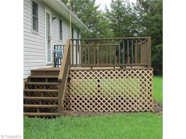 3860 Young Road Asheboro, NC 27205 - Photo 14 of 14 Exterior Back.