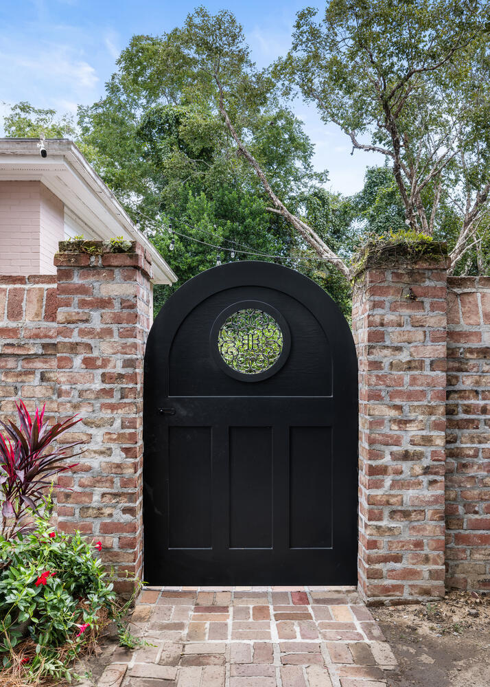 9 Guerard Road Charleston, SC 29407 - Photo 5 of 75 Side Entry Gate