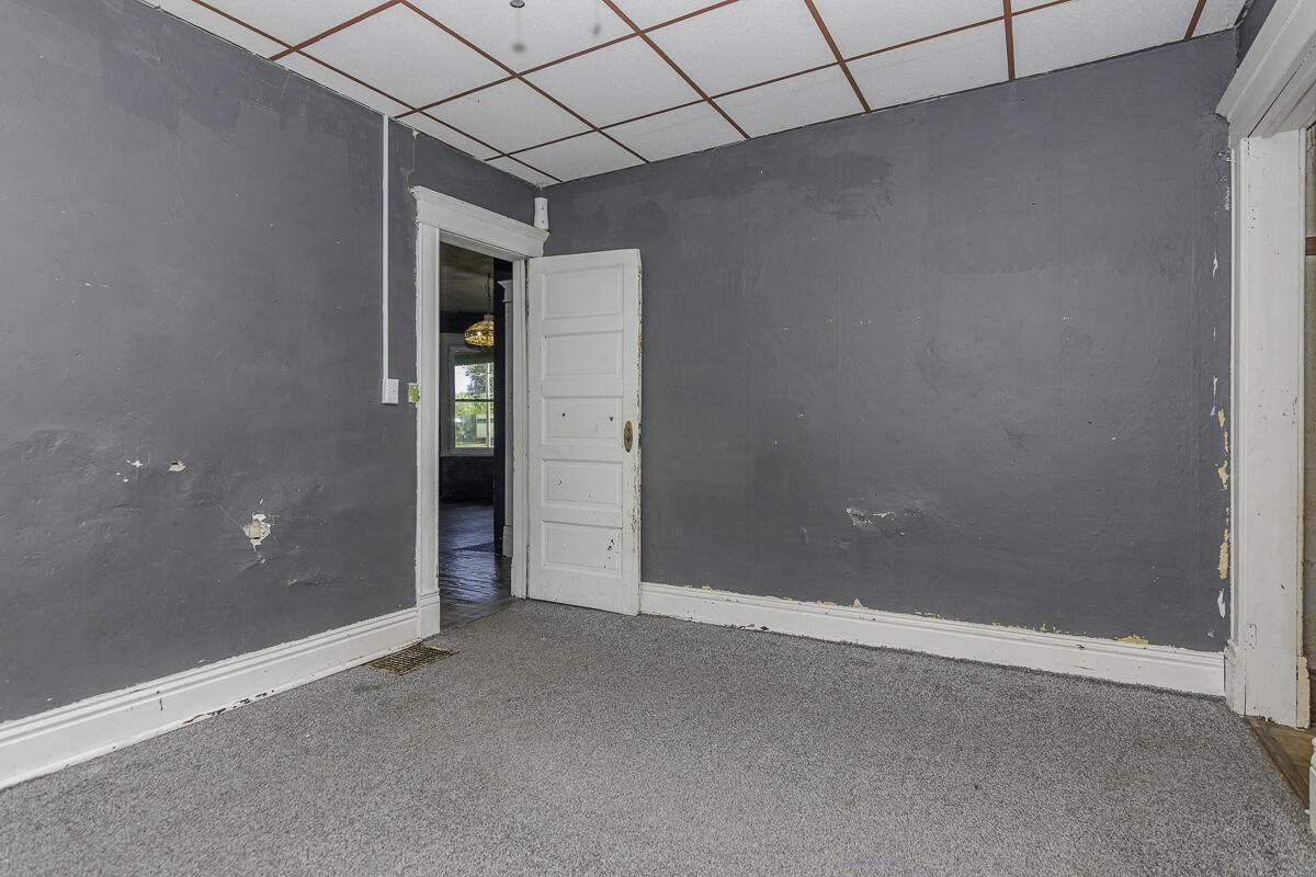 205 West Sherwood Street Decatur, MI 49045 - Photo 11 of 21 Bed 2