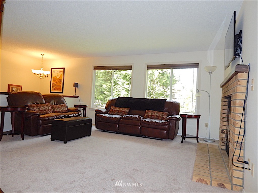 2116 168th Street Southeast Bothell, WA 98012 - Photo 3 of 16