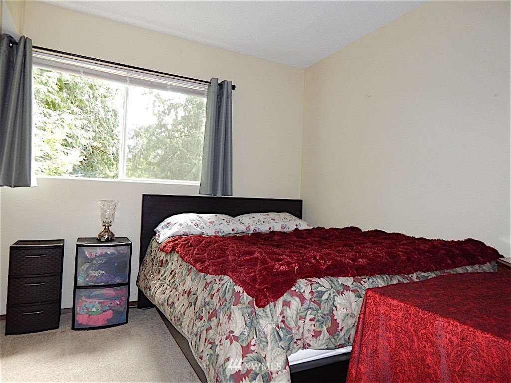2116 168th Street Southeast Bothell, WA 98012 - Photo 8 of 16