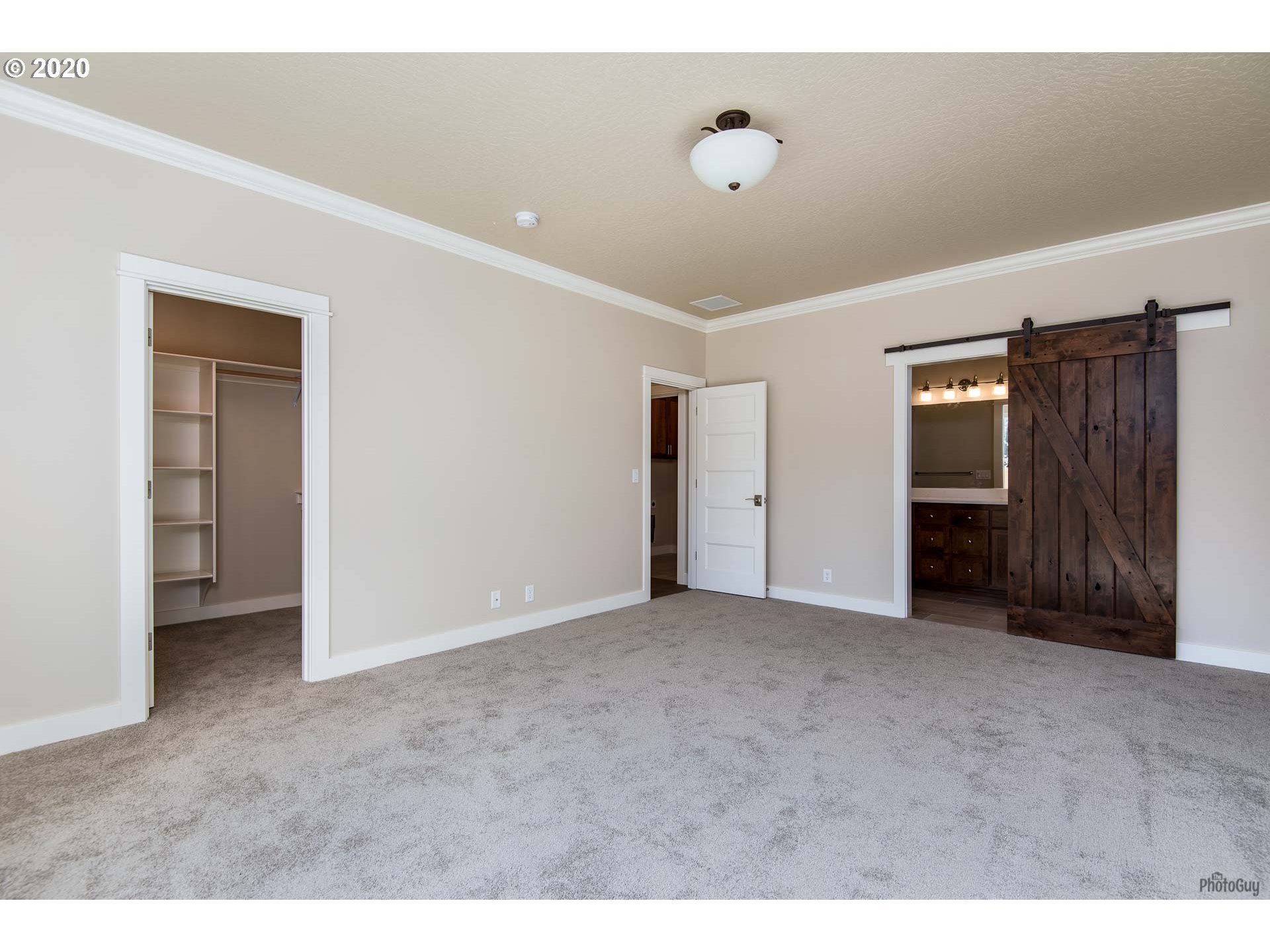 957 South 46th Street Springfield, OR 97478 - Photo 25 of 32 Gallery Image 25
