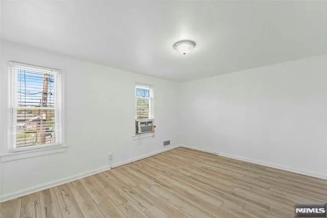 $3,490 | 91 Kingsland Street, Nutley, NJ 07110