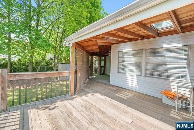 $3,490 | 91 Kingsland Street, Nutley, NJ 07110