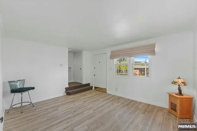 $3,490 | 91 Kingsland Street, Nutley, NJ 07110