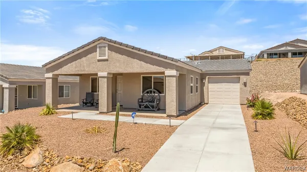 $1,750 | 2631 Bear Mountain Loop, Bullhead City, AZ 86442