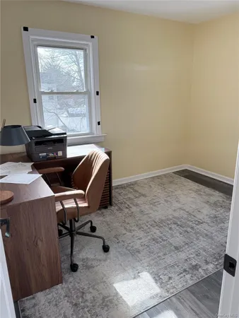 $4,200 | 363 Hewlett Parkway, Hewlett, NY 11557