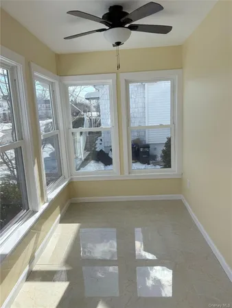 $4,200 | 363 Hewlett Parkway, Hewlett, NY 11557