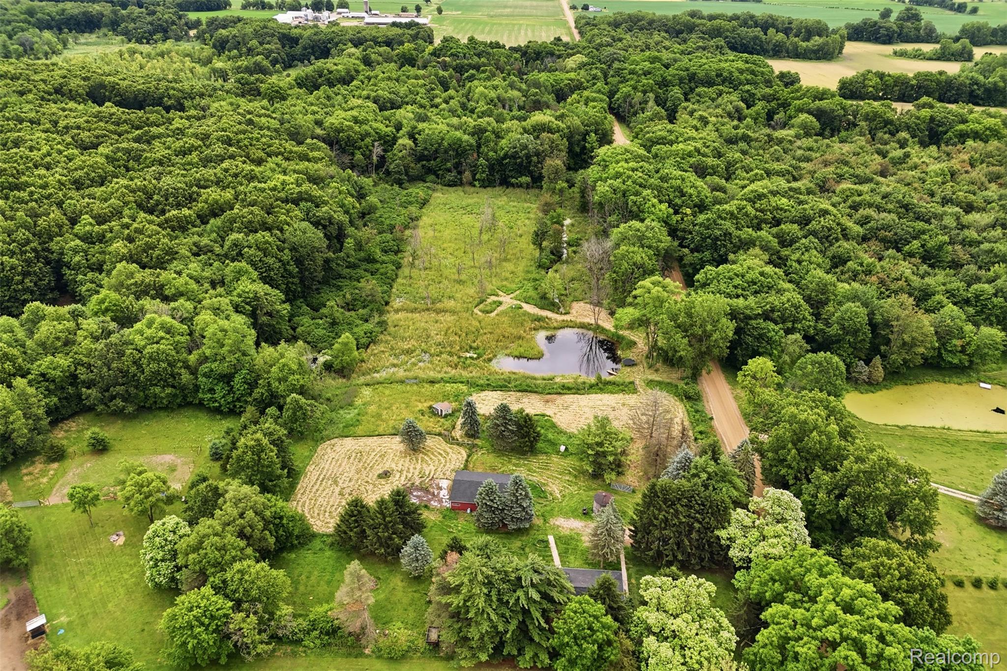 8573 West Lovejoy Road Byron, MI 48418 - Photo 36 of 41 8573 W Lovejoy Rd