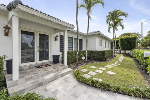 $999,999 | 409 North 14th Avenue, Hollywood, FL 33020