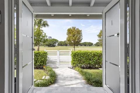 $999,999 | 409 North 14th Avenue, Hollywood, FL 33020