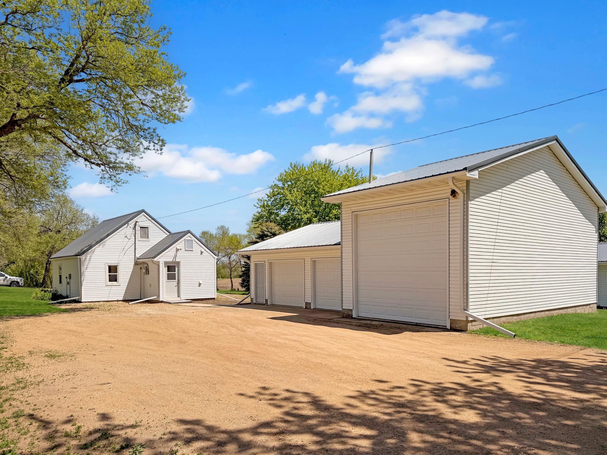 641 Summit Avenue Balaton, MN 56115 - Photo 9 of 34