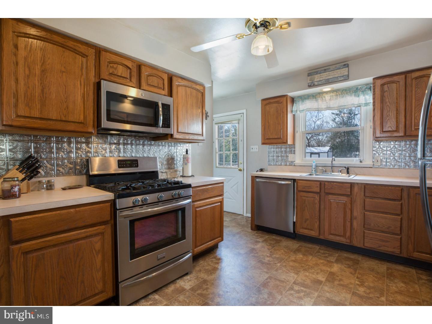 560 Lehigh Road Wenonah, NJ 08090 - Photo 10 of 25